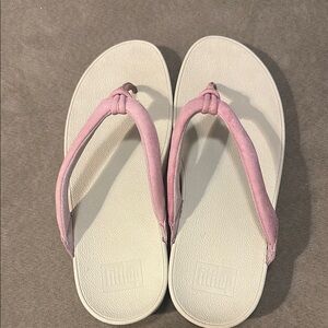 FitFlop Women’s Flip Flops - Size 8